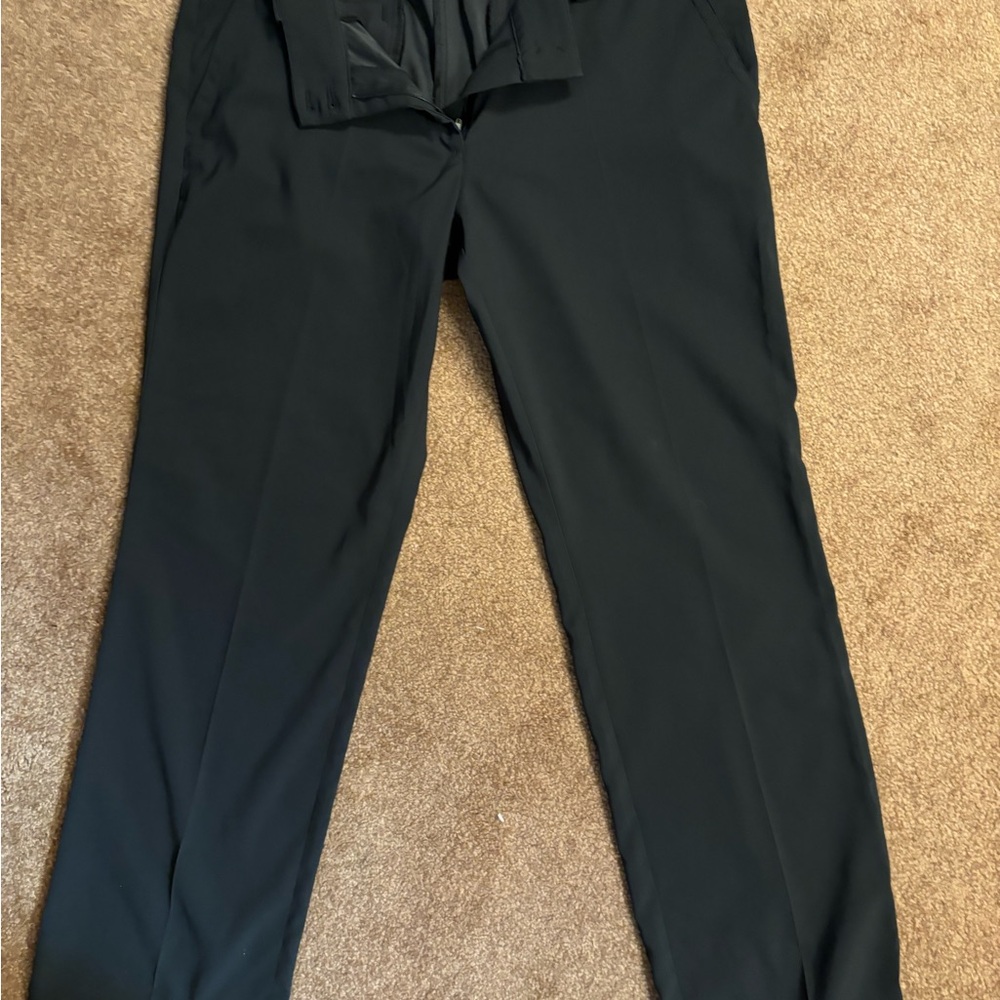 Nike golf pants, black worn only only a few